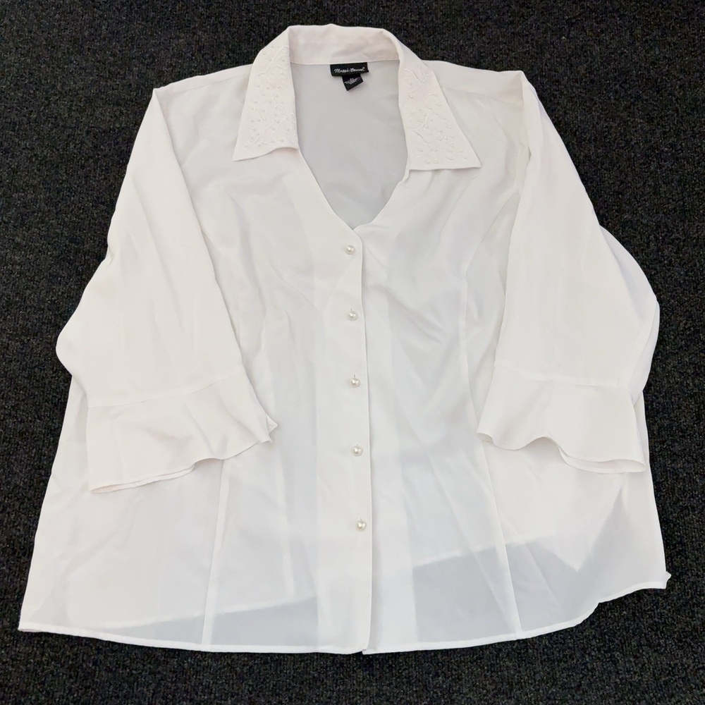 Maggie Barnes Blouse Womens Plus 3X White Beaded Collar 3/4 Bell Sleeve Top
